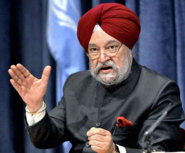 Sh. Hardeep Singh Puri appreciates aviation professionals and stakeholders for commendable efforts during Covid-19 crisis
