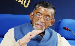 Shri Santosh Gangwar writes to States/Uts to designate Nodal  Officers for coordinated efforts for resolving Grievances of Workers in the country