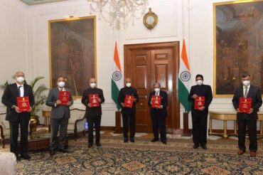 The 15th Finance Commission submits its Report for 2021-22 to 2025-26 to the President of India