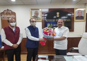 Union Minister of Chemicals & Fertilizers receives dividend of Rs 9.55 crore for FY 2019-20 and interim dividend of Rs 6.93 crore for FY 2020-21 from PDIL