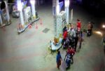 Bengaluru: Bike borne miscreants wield machetes at petrol bunk staff, loot Rs.43,000
