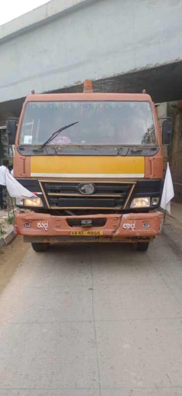 Install Speed governors in garbage trucks Traffic police to BBMP