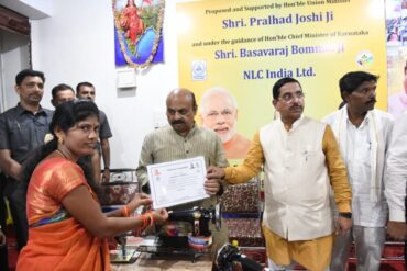 Women must lead self-reliant lives, says CM Bommai