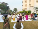 भारतीय योग संस्थान द्वारा योग शिविर आयोजित किया गया