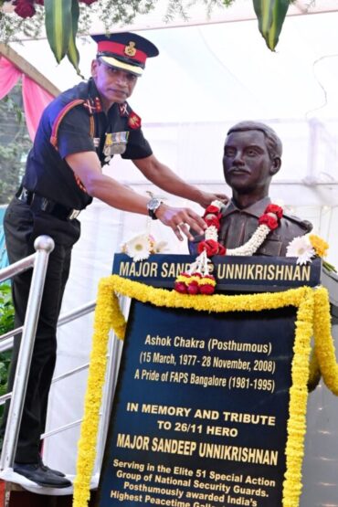 Major Sandeep Unnikrishnan Bust unveiled At The Frank Anthony Public School By,Ravi Murugan, Major General AVSM