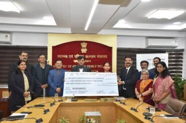 HLL pays Rs. 122.47 crores as dividend to Government of India for Financial Year 2021-22