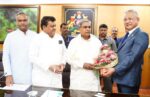Fii company delegates held a meeting with CM Siddaramaiah,Industries minister MB Patil Proposal to set up a supplementary plant to Foxconn’s Devanahalli unit,Rs. 8800 Crore investment to generate 14,000 job: