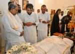 Chief Minister Siddaramaiah has expressed his grief over the death of Kerala’s former Chief Minister and senior political statesman Ooman Chaandy.