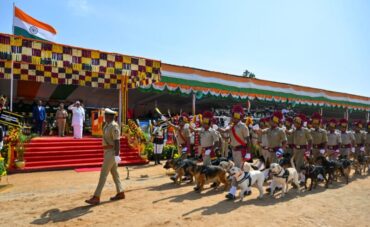 Karnataka CM: 5 guarantees introduced to follow social justice principle;CM Siddaramaiah announces on Independence Day