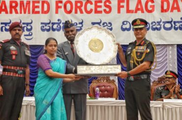 KSRTC received the Armed Forces Flag Day Rolling Shield with Award-2023,9th time in a row