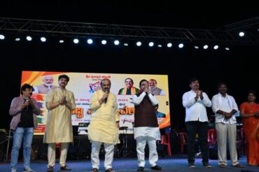 Govt must clarify whether it is Kantharaj Commission report or Jayprakash Hegde report: Basavaraj Bommai Govt must clarify whether it is Kantharaj Commission report or Jayprakash Hegde report: Basavaraj Bommai