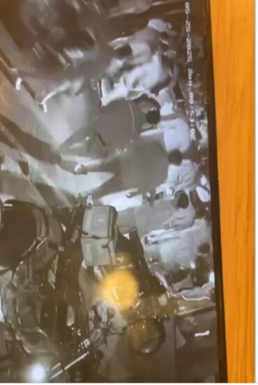 Drunk cab driver enters one-way from wrong side and creates ruckus in Koramangala,injures policeman, accused arrested by Adugodi police Drunk cab driver enters one-way from wrong side and creates ruckus in Koramangala,injures policeman, accused arrested by Adugodi police