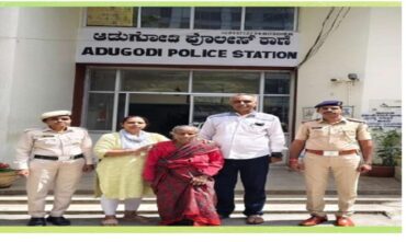 Positive stories: Adugodi police rescued and reunited elderly retired Central government employee to family members safely Positive stories: Adugodi police rescued and reunited elderly retired Central government employee to family members safely