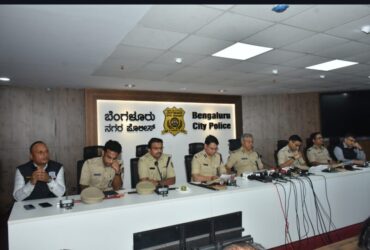 Nirbhaya Help Desks Lie Idle;Commissioner Orders Women-Only Staff Deployment:Seemant Kumar Singh