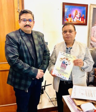 Newspapers Association of India General Secretary Meets Ghaziabad MP