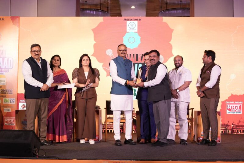 Binish Thomas Takes Center Stage at ‘Tehelka Samvad’ in Lucknow, Honoured for Excellence in Geopolitical Journalism