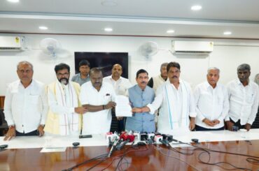NDA Delegation Meets Chief Election Commissioner, Alleges Misuse of SIR Process in Karnataka