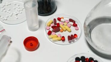 International link emerges in fake drug racket