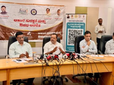 Health Minister UT Khader Chairs Consultative Meeting with Hotel Industry Representatives;Food Safety and Public Health is our Top Priority Health Minister UT Khader Chairs Consultative Meeting with Hotel Industry Representatives;Food Safety and Public Health is our Top Priority