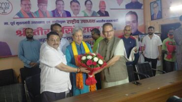 तीरथ सिंह रावत के राष्ट्रीय उपाध्यक्ष बनने पर भाजपा कार्यकर्ताओं में खुशी की लहर, हजारों कार्यकर्ता पहुंचे बधाई देने