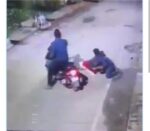 Brutal chain snatching caught on CCTV women dragged on ground by bike borne miscreants and made away with 15 gms mangalsutra chain worth Rs.1.2 Lakhs
