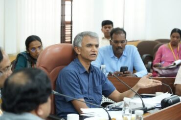 Take action against street vendors who re-encroach on footpaths: Krishna Byre Gowda