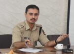 Probe ordered against two policemen after money-taking video surfaces says DCP East Dr.Vikram Amathe Probe ordered against two policemen after money-taking video surfaces says DCP East Dr.Vikram Amathe