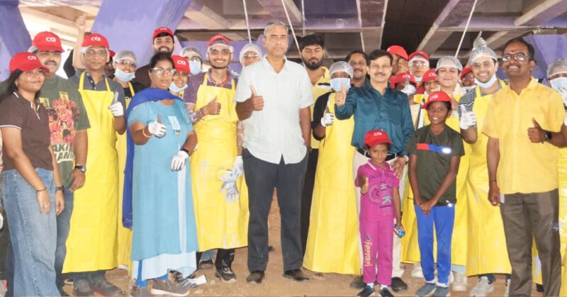 Silk-Themed Wall Art under Silk Board Flyover: Commissioner K.N.Ramesh Silk-Themed Wall Art under Silk Board Flyover: Commissioner K.N.Ramesh