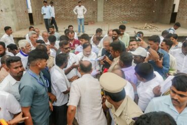 Drought Declaration Under State Norms Will Not Make Areas Eligible for Relief ;101 Taluks Declared Drought-Affected Under Central Norms;Situation to be Reviewed Again After a Week :DyCM Drought Declaration Under State Norms Will Not Make Areas Eligible for Relief ;101 Taluks Declared Drought-Affected Under Central Norms;Situation to be Reviewed Again After a Week :DyCM