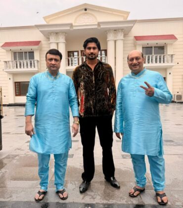 Sandesh Gour Shoots with Veteran Actor Manish Khanna and Director Ajit Verma for Hindi Film “Ziddi Chhora” Sandesh Gour Shoots with Veteran Actor Manish Khanna and Director Ajit Verma for Hindi Film “Ziddi Chhora”