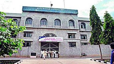 Surprise check at Parappana Agrahara Jail,One mobile phone,3 SIMs found,case filed