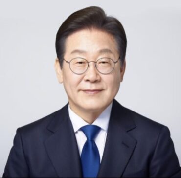South Korean President Congratulates PM Modi on 25 Years in Public Office,Hails India’s Growth and India-ROK Strategic Partnership South Korean President Congratulates PM Modi on 25 Years in Public Office,Hails India’s Growth and India-ROK Strategic Partnership