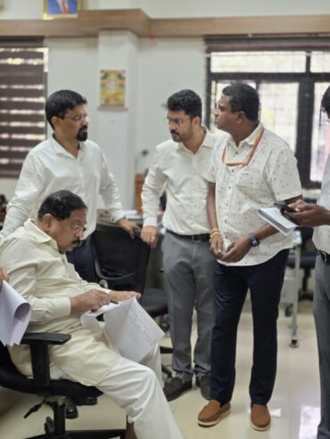 Deputy Chief Minister Dr.G.Parameshwara Makes Surprise Visit to Devanahalli Tahsildar Office