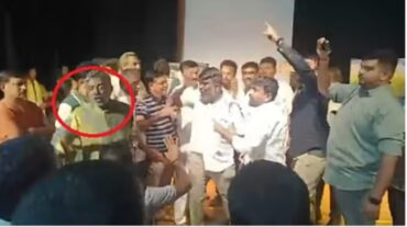Former Rangayana director Addanda C Kariappa’s face smeared with ink during play on Gandhi assassination in Bengaluru Former Rangayana director Addanda C Kariappa’s face smeared with ink during play on Gandhi assassination in Bengaluru